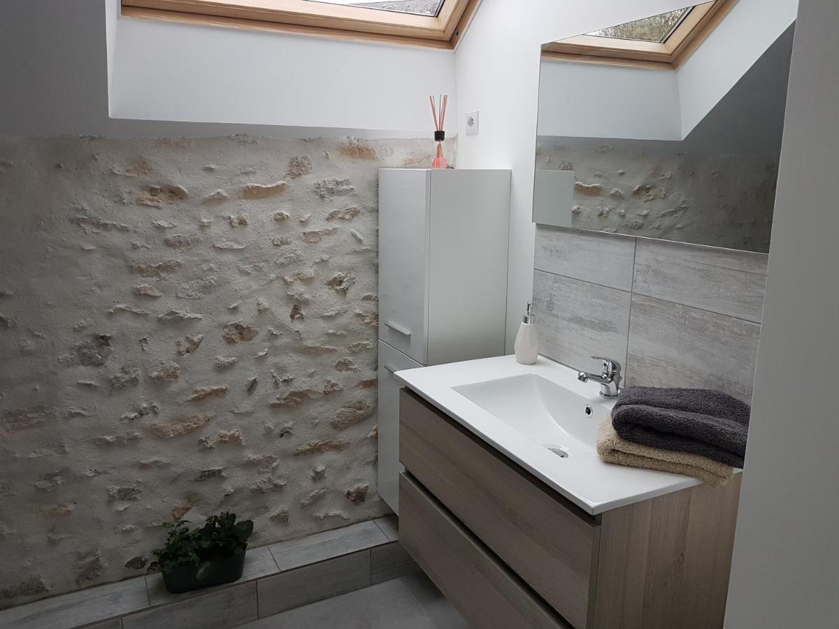 Le Pre De La Rue Bed & Breakfast Bouesse Екстериор снимка