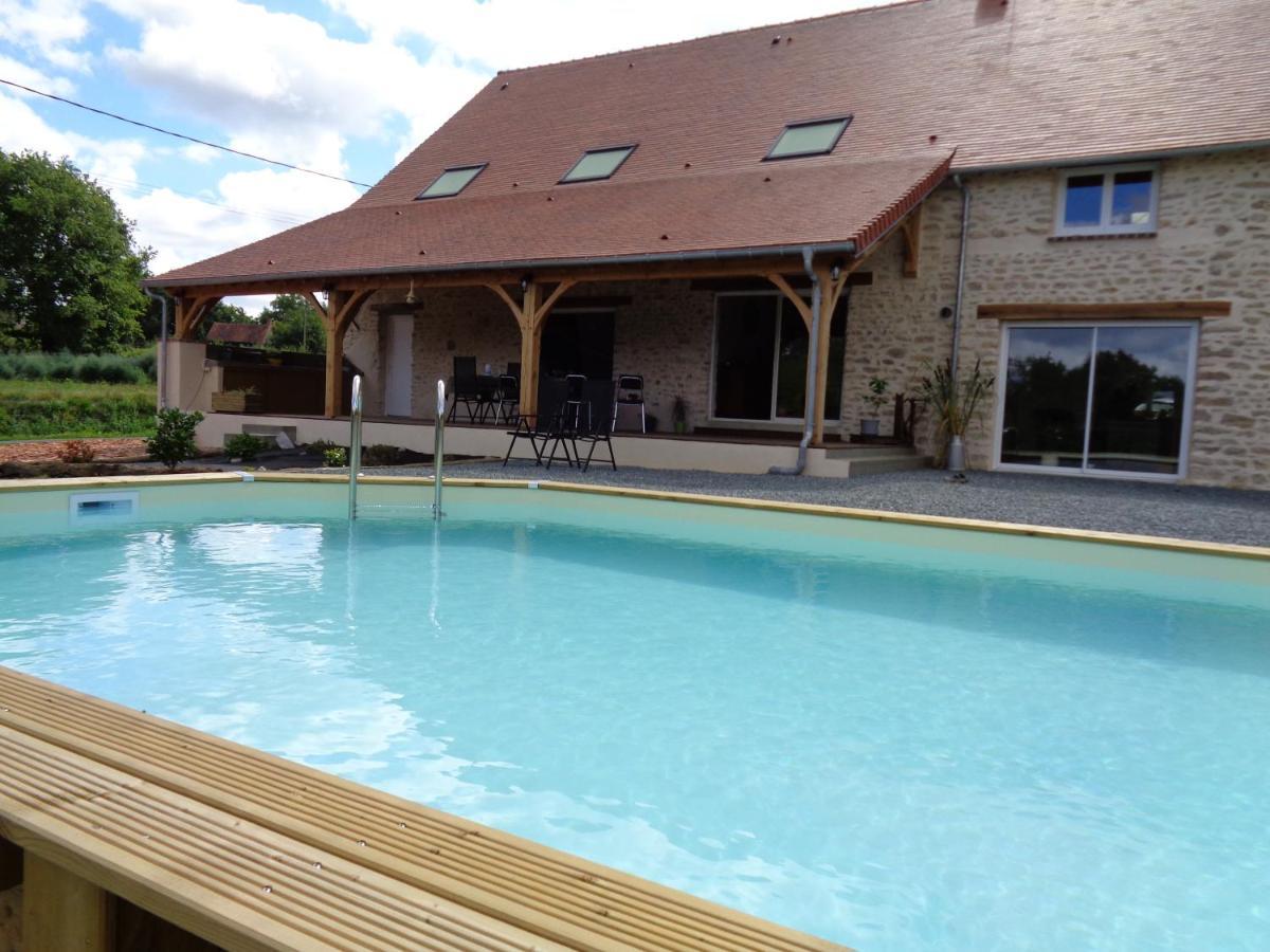 Le Pre De La Rue Bed & Breakfast Bouesse Екстериор снимка