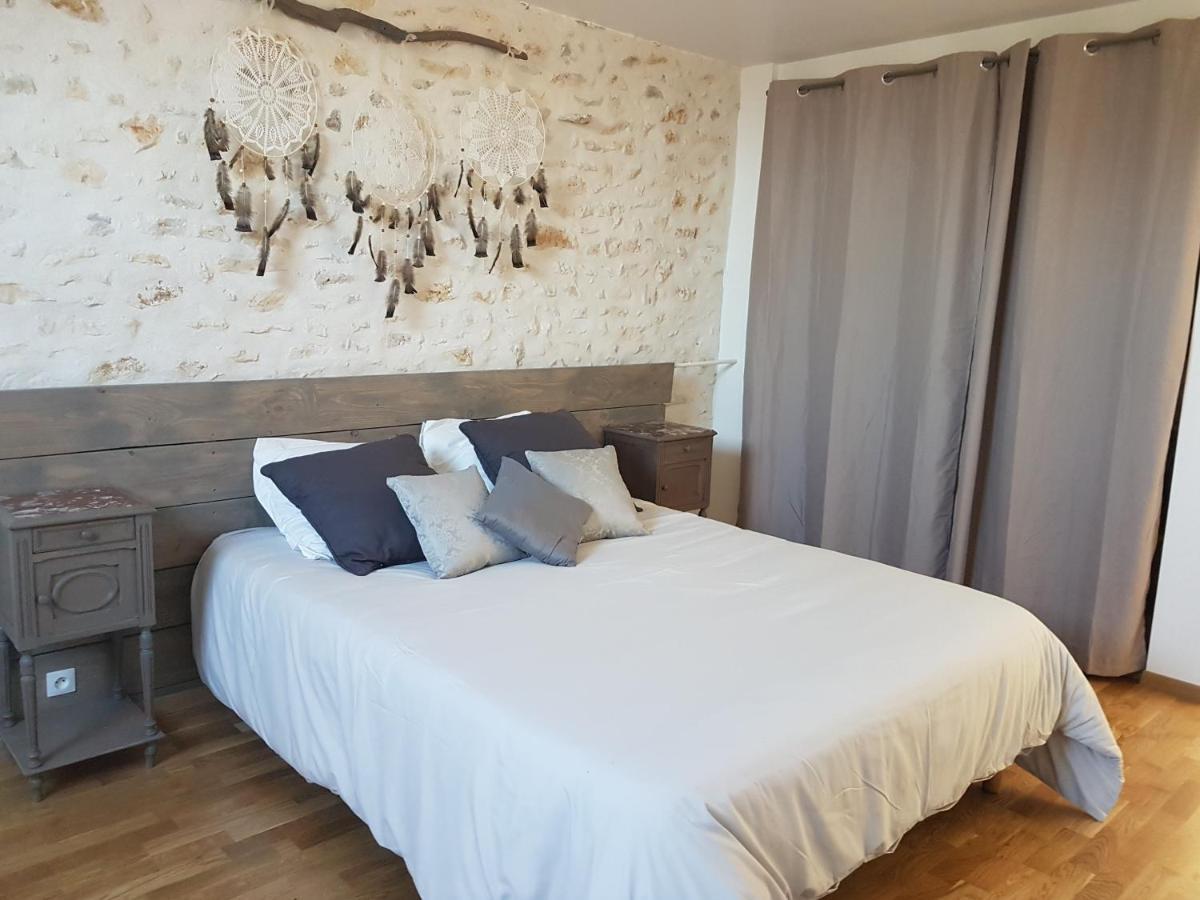 Le Pre De La Rue Bed & Breakfast Bouesse Екстериор снимка
