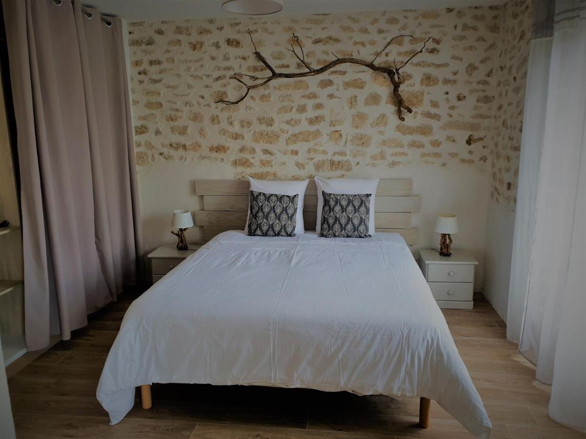 Le Pre De La Rue Bed & Breakfast Bouesse Екстериор снимка